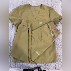 Figs Jogger TWO PIECE Set - Size [XS] - $60 (Original Price $86)